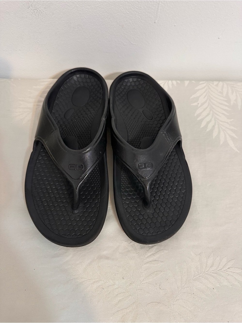 Spenco Men's Black Comfort Foam Flip-Flop Sandals W10 M9